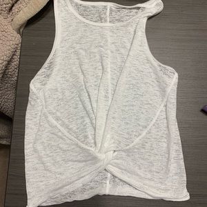 Lululemon crop knot tank